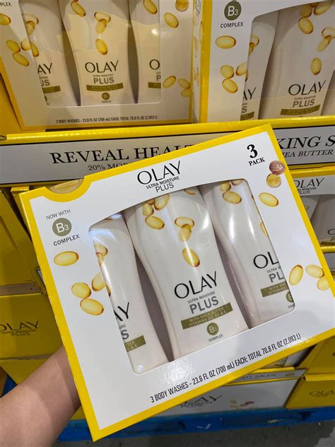 Set 3 Sữa Tắm Dưỡng Thể Olay Ultra Moisture Plus Body Wash 700ml