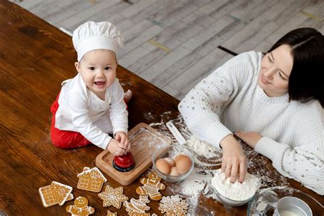 27 Developmentally Appropriate Chores for Your Toddler | Kids in the House