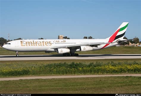 A6 ERO Emirates Airbus A340 313 Photo By Glenn Azzopardi ID 176547