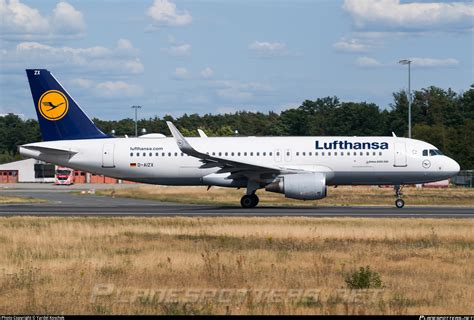 D AIZX Lufthansa Airbus A320 214 WL Photo By Jardel Koschek ID