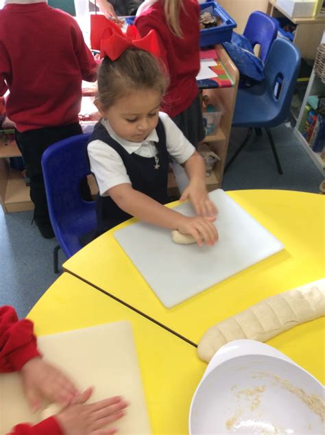 Grateley Primary School Harvest Time