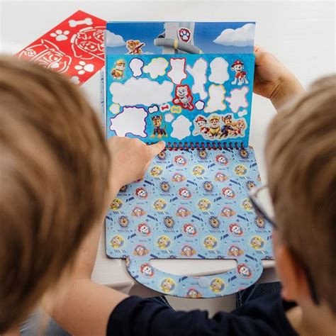 Carte Cu Activitati Creative Cu Patrula Catelusilor Paw Patrol