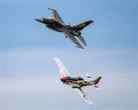 Dvids Images F Viper Demo Team Performs At The Chippewa Valley