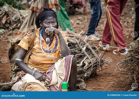 Ethiopia Woman From Konso Tribe At The Market Of Fasha Editorial Photo Image 43806326