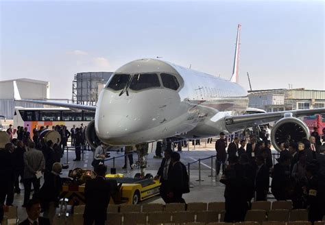 Mitsubishi Flies Japan S First Ever Passenger Jet Pakistan Defence