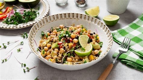 Jantar Leve Para Aqueles Dias Sem Ideias Prepare Uma Deliciosa Salada