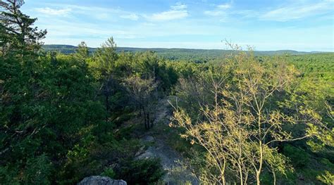 The Best Calabogie Hiking Trails - Somewhere Inn