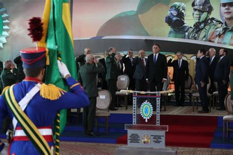 Presidente Da Rep Blica Jair Bolsonaro Participa De Solenidade De