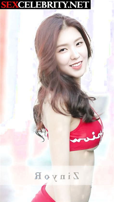 아이린 레드벨벳 Irene in sexy red bikini wants to spend time with you fakeapp SexCelebrity