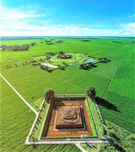 Situs Batujaya Ada 2 Candi Yang Fenomenal Di Karawang Indonesia Traveler