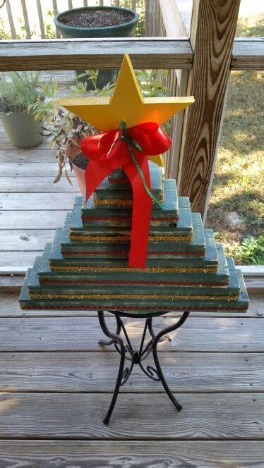 Christmas Tree I Made From Scrap 2x4s Table Decorations Decor