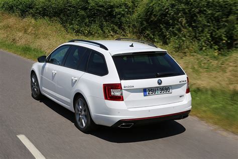 Skoda Octavia Combi Rs Specs And Photos 2014 2015 2016 2017