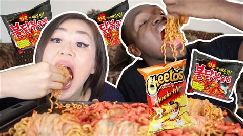 Kimchi Wrapped Nuclear Fire Noodles 먹방 Mukbang Hyunee Eats Youtube