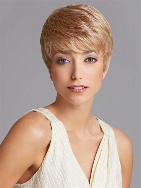 2025 Latest Short Hairstyles Cut Around the Ears