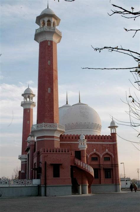 Markazi Jamia Mosque At Wah Cantt Punjab Pakistan Beautiful Mosques