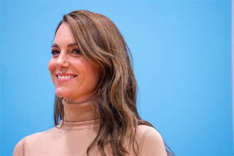 Kate Middleton Rend Hommage à Lady Di Avec Sa Dernière Tenue