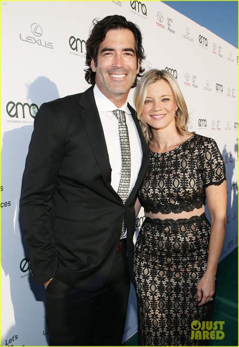 Amy Smart Defends Husband Carter Oosterhouse Against Sexual Misconduct