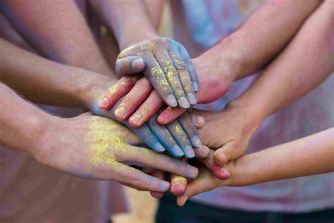 Top Indian Festivals and Religious Fairs in India Worth Witnessing