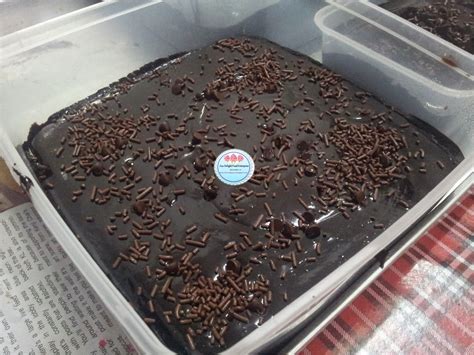 Saiz Bekas Kek Coklat Moist Syaida Dylla Ideas Cooking Recipes