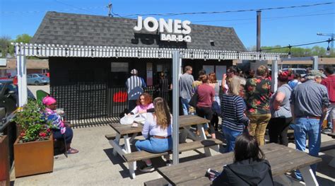 Jones BBQ - Kansas City, Kansas