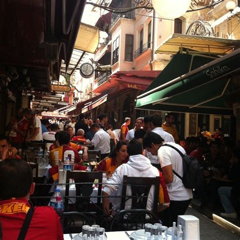 Top 10 Taverns In Istanbul