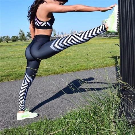 Striped Patchwork Yoga Pants 2018 Women Sexy Push Up Hips Elastic