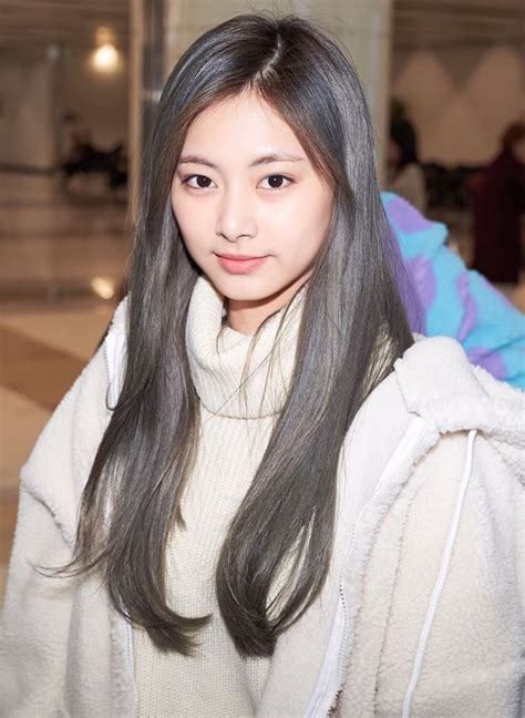 Picture Of Chou Tzu Yu Tzuyu