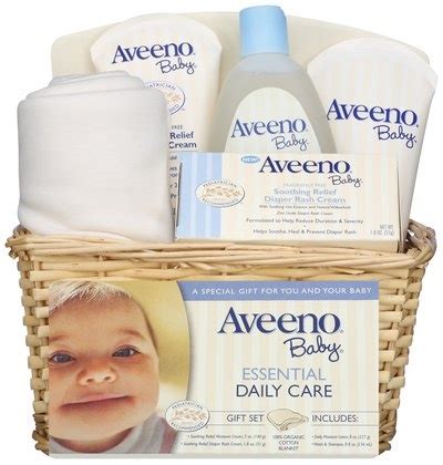 Aveeno Baby Essential Daily Care Gift Set