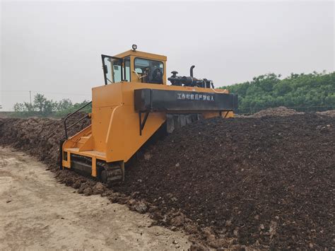 Manufacturing Companies for Cow Dung Compost Processing Machine - M3600 ...