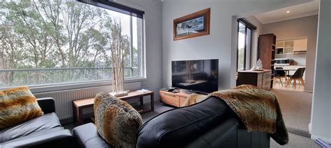 Falls Creek Accommodation At Cedarwood Apartments