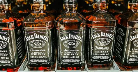 Whiskey Can Be Good For Skin If You Follow These Important Guidelines