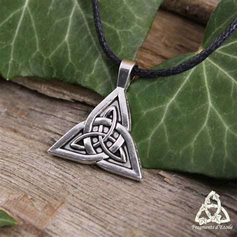 Collier M Di Val Triquetra Celtique Argent E Et Cordon Noir Mixte