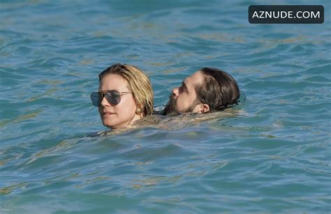 Heidi Klum Sexy Seen With Tom Kaulitz Showing Off Her Sizzling Bikini Body At Gouverneur Beach