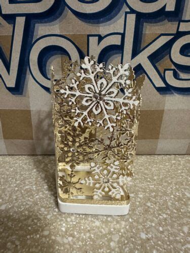 Bath Body Works Gentle Foaming Soap Holder Gold Snowflakes