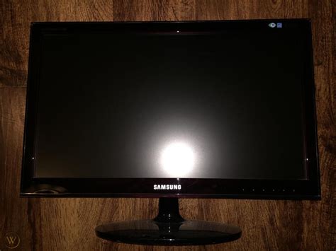 Samsung SyncMaster P2350-1 23" Widescreen LCD Monitor w/ Stand ...