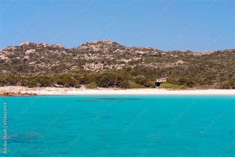 Spiaggia Rosa, Budelli, the pink sand beach of Sardinia with forbidden ...