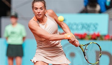 TENNIS Wta Rabat Lucia Bronzetti Batte Trevisan E Sale Ai Quarti