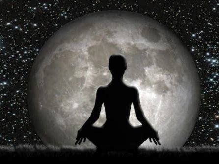 10 Full Moon Rituals – HEALING ENERGY TOOLS