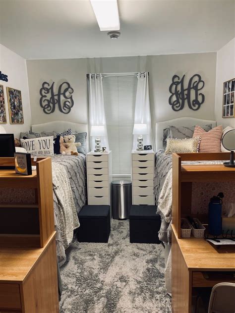 Preppy College Dorm Room Artofit