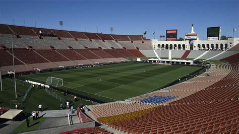 NFL begins process of securing temporary Los Angeles stadiums - Silver ...