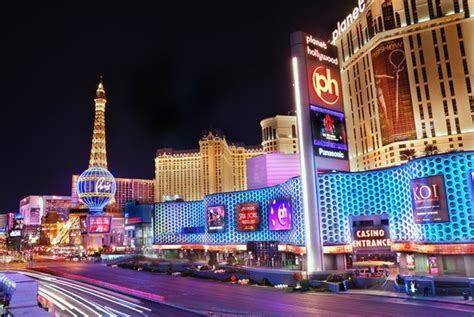 V Theater (Las Vegas) - All You Need to Know Before You Go (with Photos ...