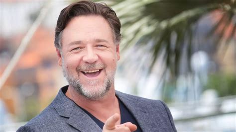 Russell Crowe Biografia Vita Privata E Carriera Dellattore