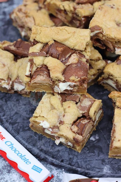 Kinder Bueno Cookie Bars Jane S Patisserie Cookie Bar Recipes