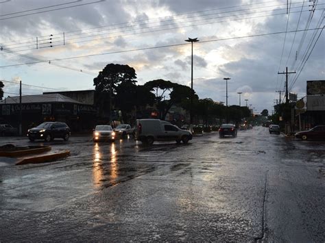 Calor O Segue Pancadas De Chuva Na Semana Dourados News