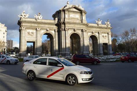 Huelga de taxistas así sigue el conflicto entre taxistas y Uber Cabify