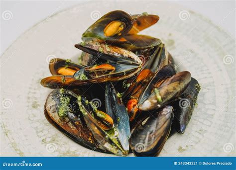 Portion of Steamed Mussels with Garlic and Parsley Stock Image - Image ...