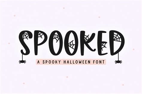 Spooked - Halloween Spider Web Font