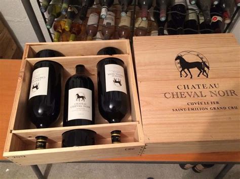 Rượu vang Cheval Noir Grand Vin Saint Emilion