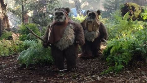 Watch Warwick Davis And His Son Suit Up As Ewoks In Behind The Scenes