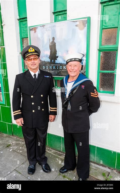 Navy Uniforms Fotos Und Bildmaterial In Hoher Aufl Sung Alamy